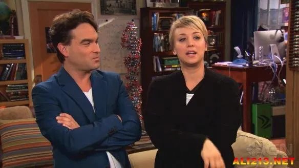 谢耳朵内裤登场 《生活大爆炸》第八季爆笑花絮