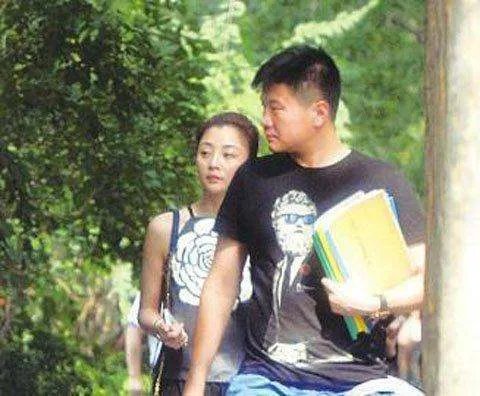 前国脚李金羽近况如何?