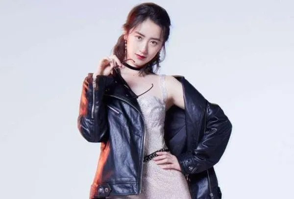 粉丝要求琉璃云歌会退款，这是不给成毅留一点面子了？