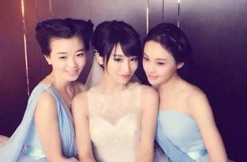 郑爽和谢楠是闺密吗？