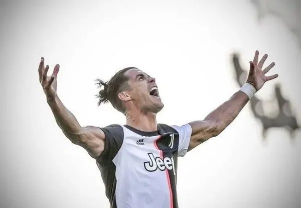 35岁C罗竟创尤文59年新纪录，他为什么要转去尤文？