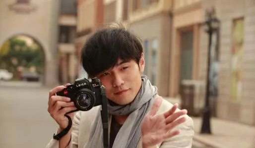 周杰伦用无人机向昆凌告白，他们两个究竟有多恩爱？