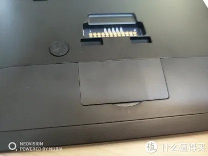 车载后装HUD 篇一:像开战斗机一样去开车—百路达HUD开箱及简评