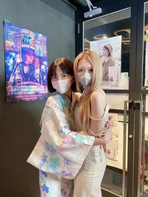 被誉为最强人造人的深田咏美，已经参透了网红真谛？