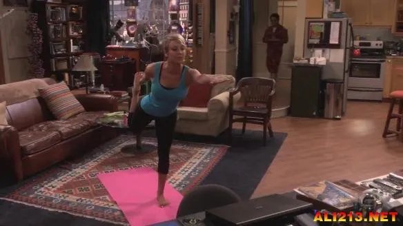 谢耳朵内裤登场 《生活大爆炸》第八季爆笑花絮