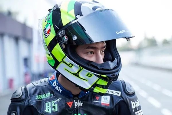 王一博摔车官方仲裁结果出炉，王一博为什么会摔车？