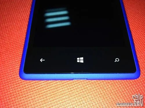 Windows phone8：htc 8X开箱图赏及评测