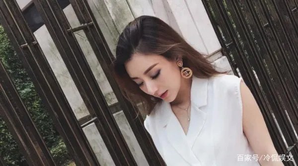 郭富城的老脸都丢光了，老婆底细被王思聪曝光，究竟是怎么一回事？