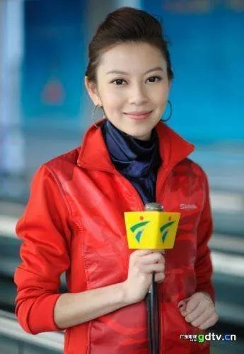 广州恒大夺冠庆典女主持是谁？