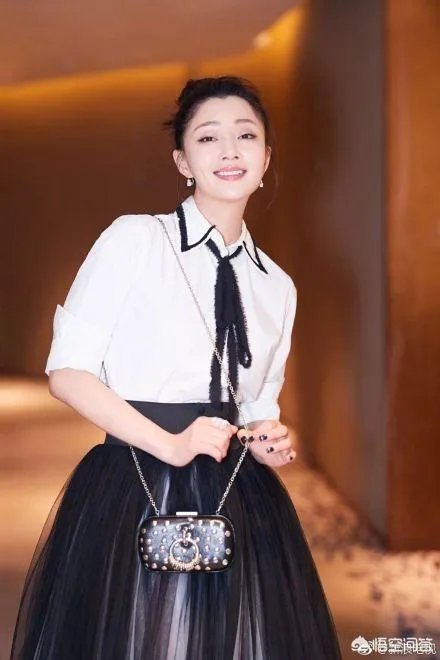 孙俪获得飞天奖实现视后大满贯,获得大满贯的还有谁?