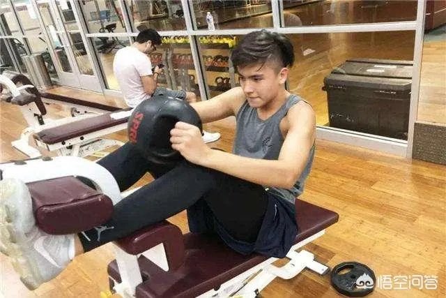 李楠、王治郅、巩晓彬的儿子都入选了国青男篮，巴特尔的儿子呢？