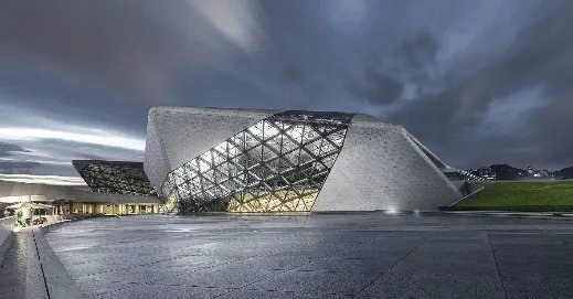 广州的著名标志性建筑有哪些，都在什么区的