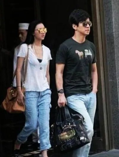 歌手侃侃老公是李健吗 忧郁王子女人缘十足获王菲姚晨力挺