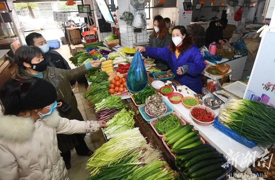 四川通知逐步取消现场宰杀销售活禽，这一举措有何利弊？
