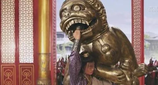 隋唐英雄传李元霸举鼎是哪一集