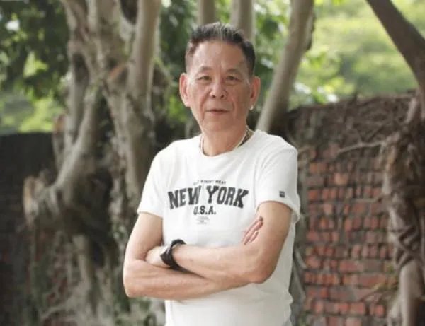 台湾资深艺人龙劭华去世了，他究竟是因何去世的？