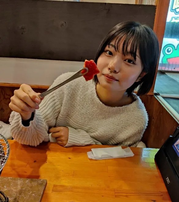 日本女团新人空降C位被爆大量黑历史 私生活没眼看！