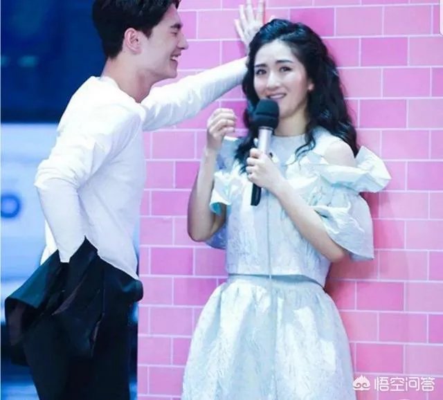 小s和谢娜相比，你认为谁的主持能力强？