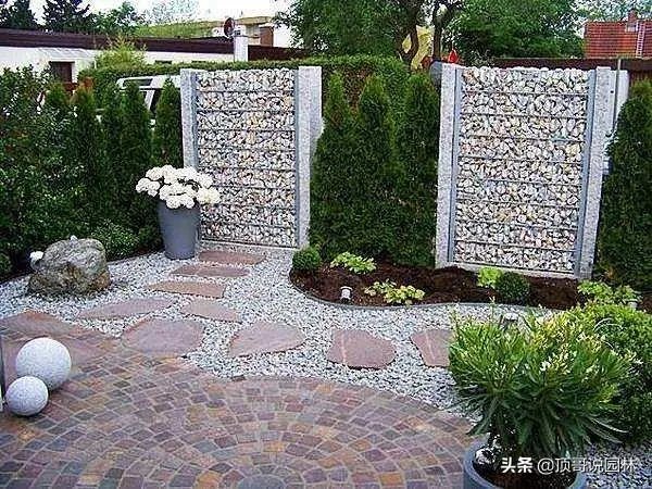 院子外墙用实墙好还是做护栏好？