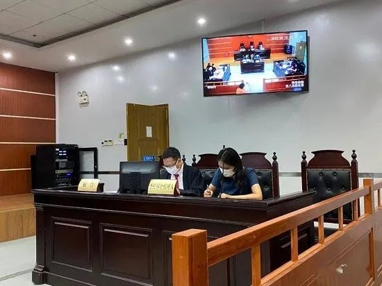 周杰伦起诉网红店J大侠要求赔偿50万是否合理呢？