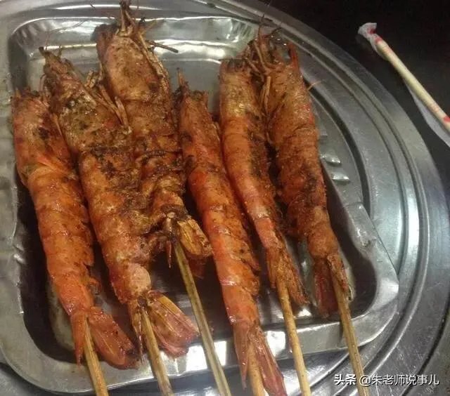 青岛再现天价海鲜一只鱼竟然500元,为何这种现象还会再出现?