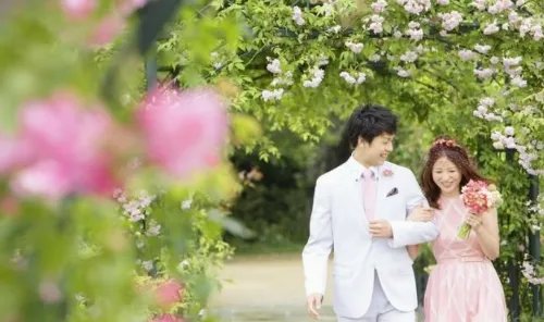 二婚女人和头婚男人结婚会幸福吗 娶二婚女人很丢人吗