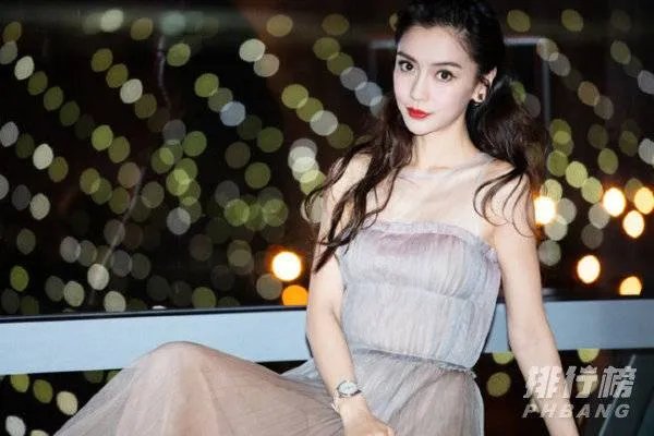 2021年女明星人气排行榜_2021最红女明星前十名