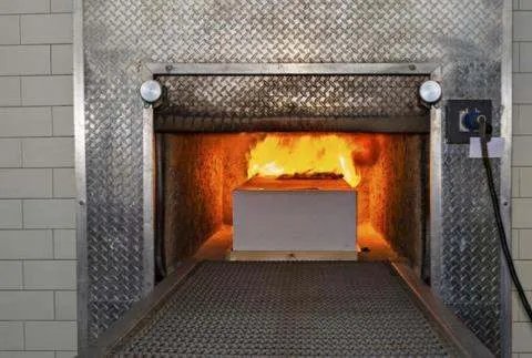 火葬场的暗箱操作: 尸体不是直接火化, 而是偷偷放起来y