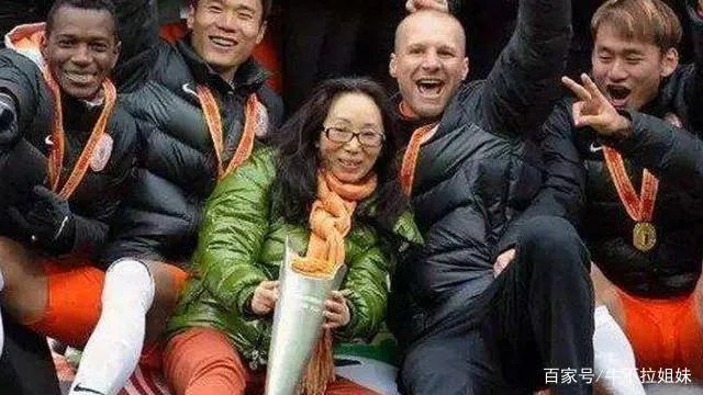 黑龙江女首富，95亿身家惨被离婚，离婚的奇葩原因你知道吗？