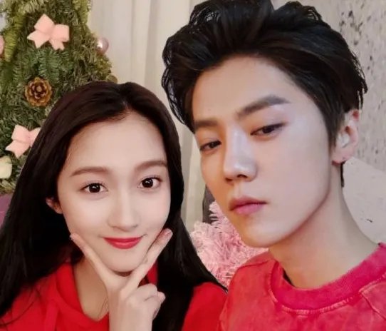 关晓彤和鹿晗约会被偶遇，感情好像老夫老妻，他们之间有哪些相处之道？