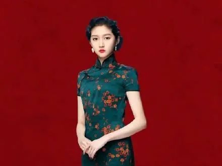 关晓彤穿旗袍好看吗？