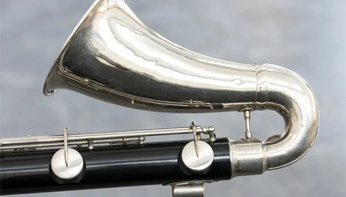 黑管属于什么乐器 黑管是指什么