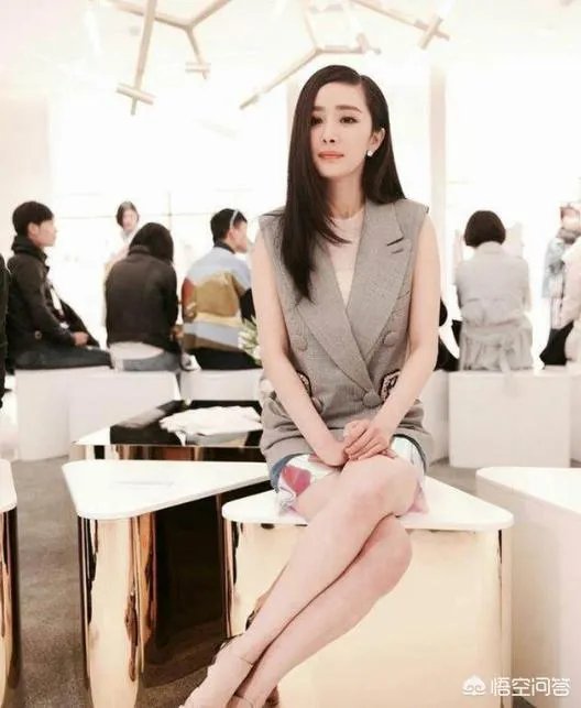 靠美腿或身材意外走红的明星有哪些？