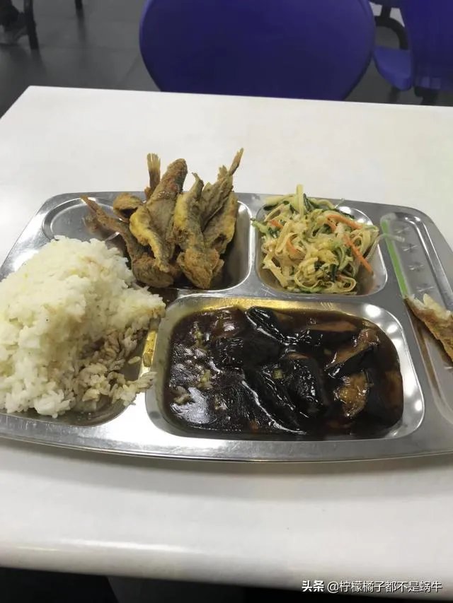 汽车4s店看车都有午饭吗