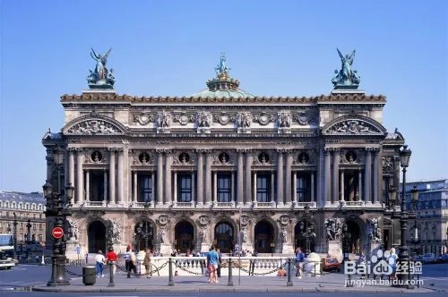 浪漫之都巴黎的八个不可不去的景点。