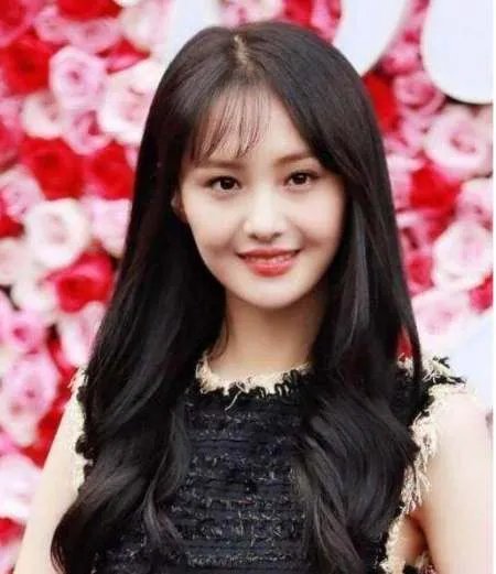 杨幂真实人品如何？