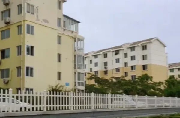 同是海景房，山东乳山从1.2万跌至1900元，这买的是什么房？