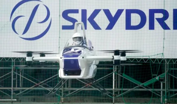 日本首次公开汽车试飞画面，飞行汽车会有什么利弊？