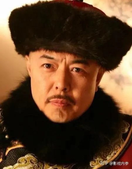 张铁林被曝感染新冠，经纪人辟谣从未离京，又秒删发帖让人忧，你怎么看？