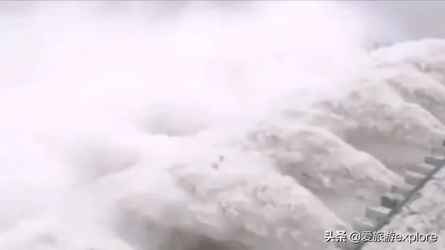 三峡大坝十孔全开放水,难道遇到百年洪水?下游有啥影响?