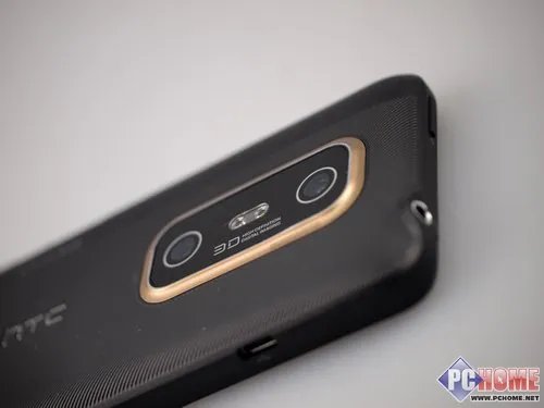 HTC夺目3D：3D拍照