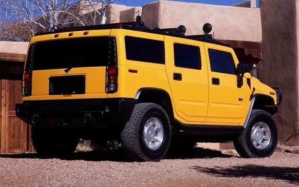 擎天柱原型卡车发动机缸数