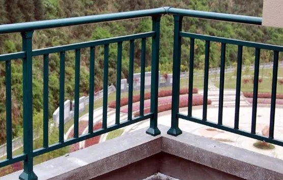 阳台护栏定制找哪家呢？