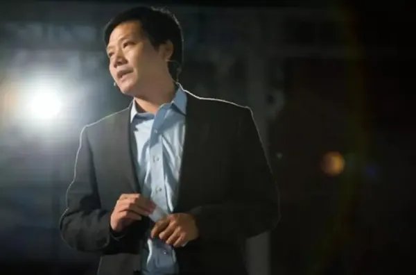 雷军选苏神当小米的代言人，雷军选择他的原因是什么？