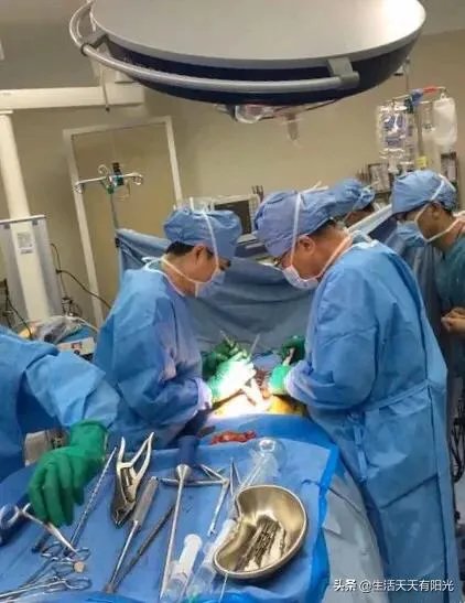 意大利的医疗条件很差吗？死亡率为什么这么高？