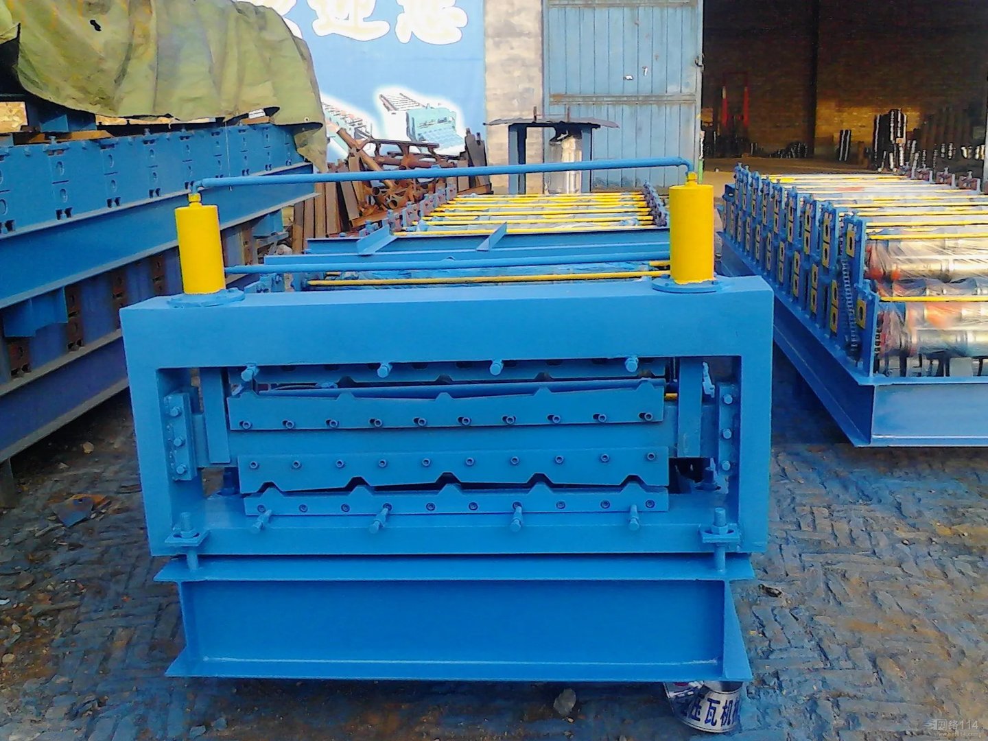 彩钢瓦压瓦机厂家推荐 购买彩钢瓦压瓦机的三大误区