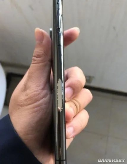 iPhone X出现掉漆现象 试用时间还不足半个月