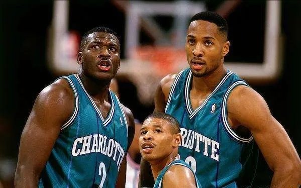 你如何评价莫宁的职业生涯？