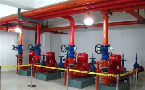 自动喷水灭火系统由什么组成