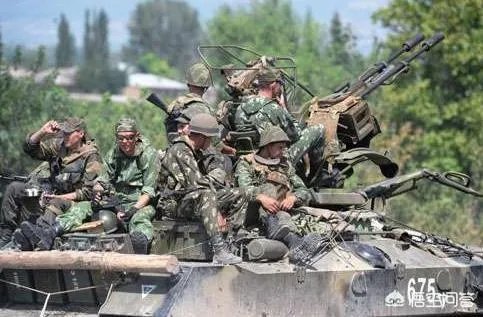 俄罗斯与格鲁吉亚的军事冲突是在什么背景下发生的？